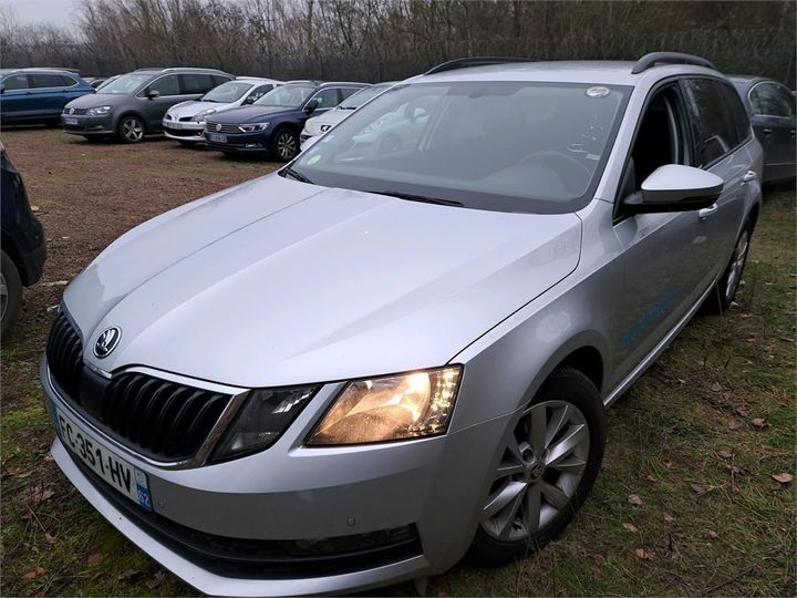 SKODA OCTAVIA 2018 tmbjg7ne0k0078374