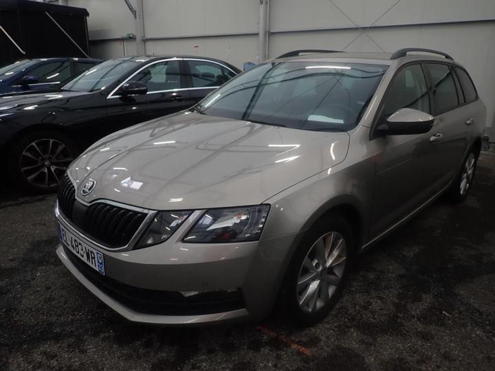 SKODA OCTAVIA 2017 tmbjg7ne1j0028596