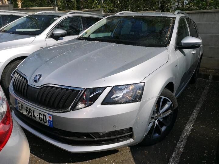 SKODA OCTAVIA 2017 tmbjg7ne1j0079872