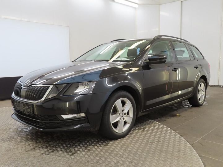 SKODA OCTAVIA 2018 tmbjg7ne1k0010388