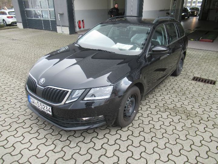 SKODA OCTAVIA 2018 tmbjg7ne1k0069649