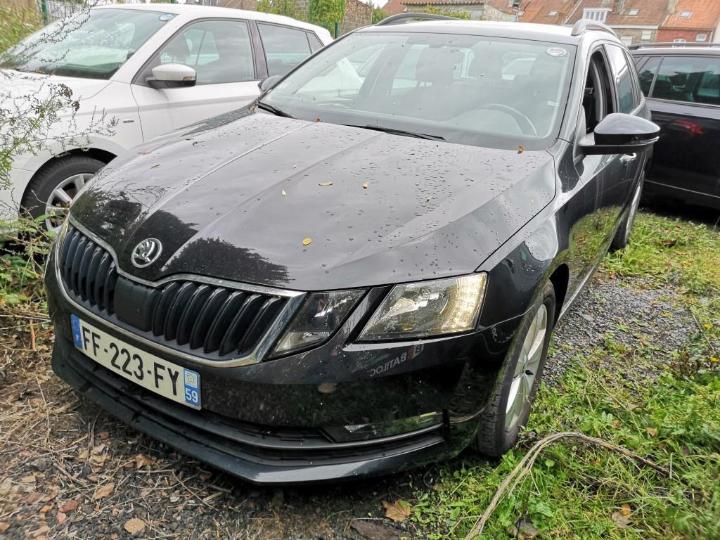 SKODA OCTAVIA 2019 tmbjg7ne1k0104545