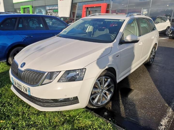 SKODA OCTAVIA 2018 tmbjg7ne2j0206421