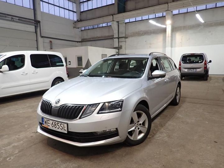 SKODA OCTAVIA 2018 tmbjg7ne2j0215510