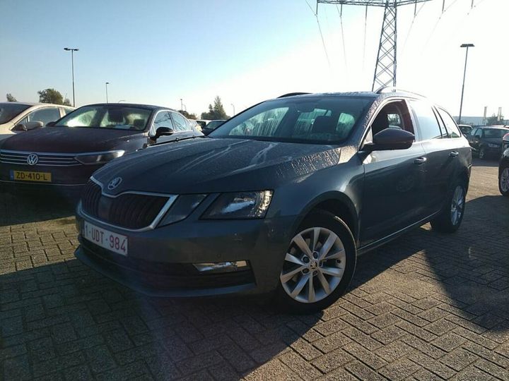 SKODA OCTAVIA 2018 tmbjg7ne2j0308155