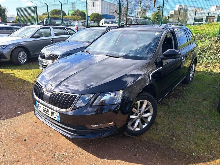 SKODA OCTAVIA 2018 tmbjg7ne2j0360546