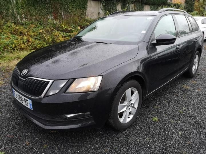 SKODA OCTAVIA 2019 tmbjg7ne2k0136016