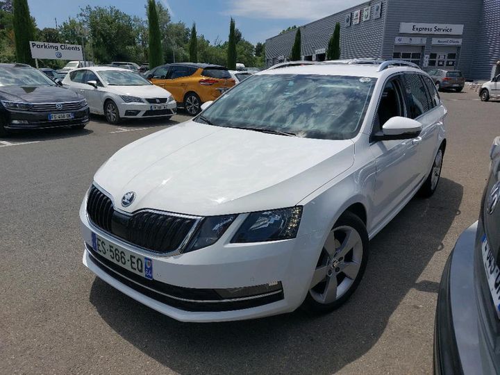 SKODA OCTAVIA 2017 tmbjg7ne3j0140851