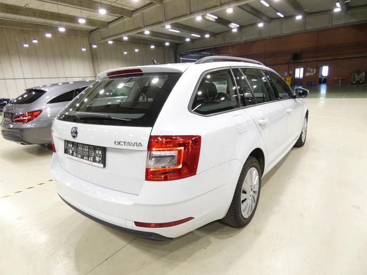 SKODA OCTAVIA 2018 tmbjg7ne3j0367795