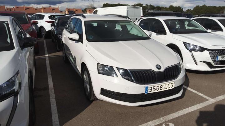 SKODA OCTAVIA 2019 tmbjg7ne3l0021412