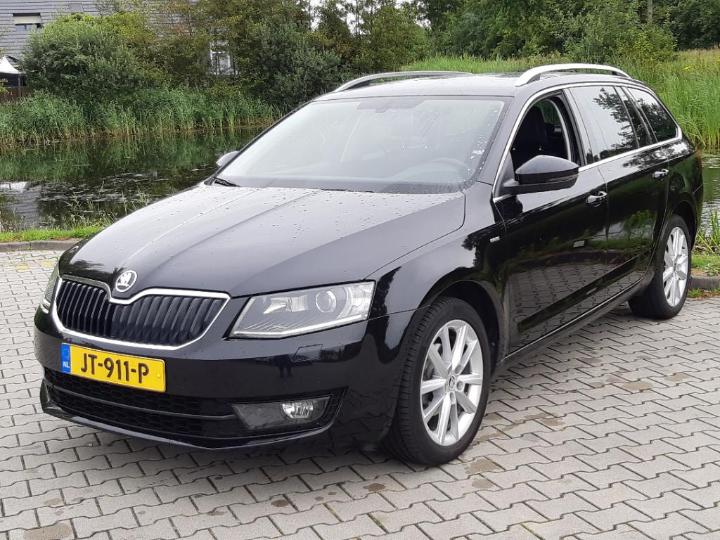 SKODA OCTAVIA 2016 tmbjg7ne4g0199299