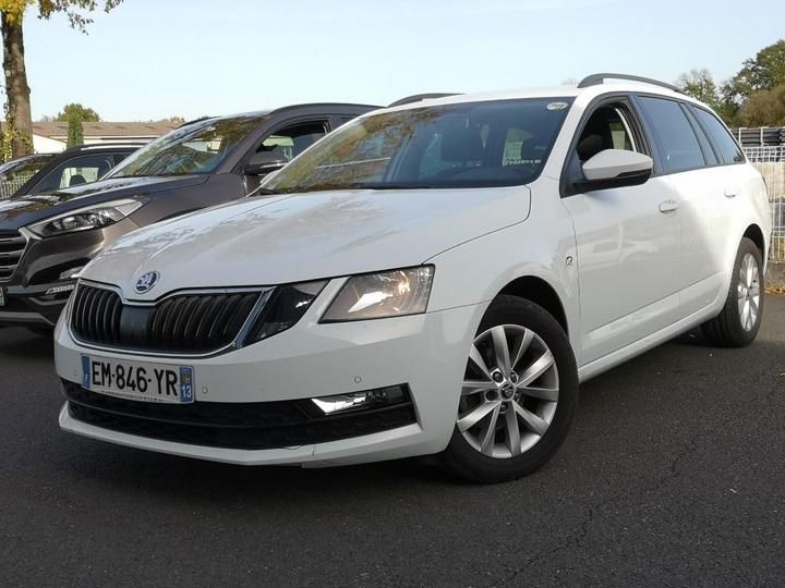 SKODA OCTAVIA 2017 tmbjg7ne4j0077565