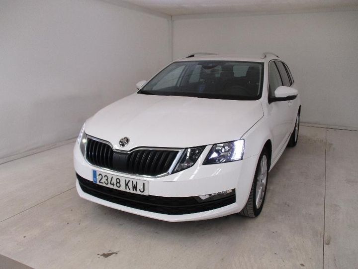 SKODA OCTAVIA 2019 tmbjg7ne4k0126717