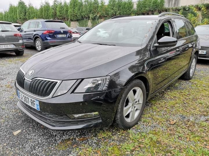 SKODA OCTAVIA 2019 tmbjg7ne4k0136051