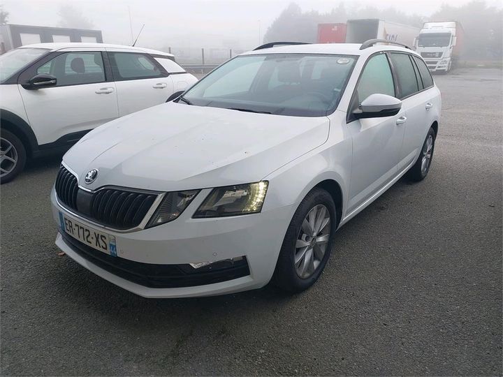 SKODA OCTAVIA 2017 tmbjg7ne5j0175617