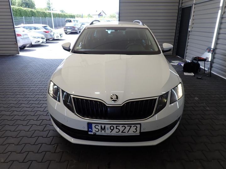 SKODA OCTAVIA 2018 tmbjg7ne5j0353803