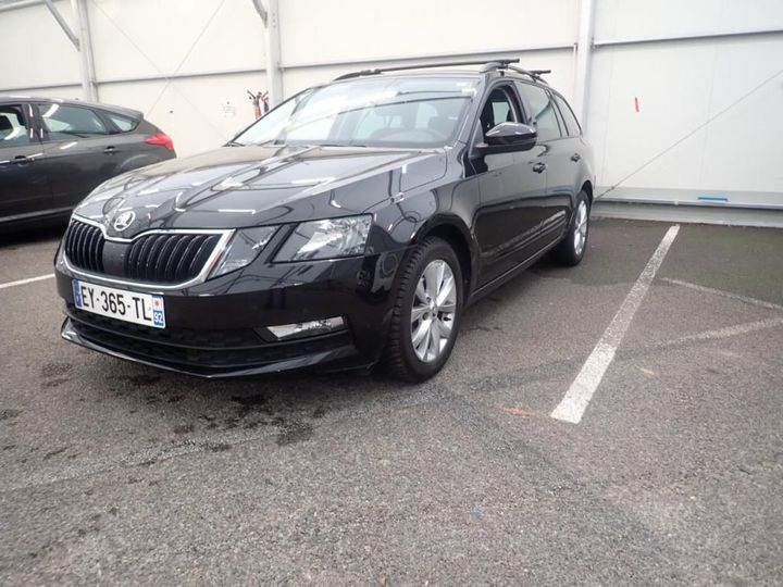 SKODA OCTAVIA 2018 tmbjg7ne5j0356975