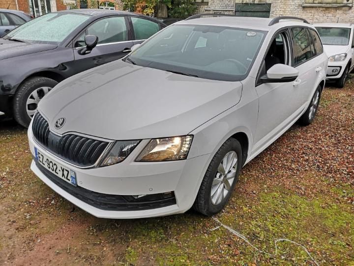 SKODA OCTAVIA 2018 tmbjg7ne5j0380449