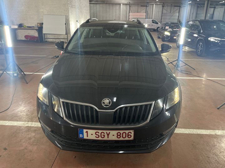 SKODA OCTAVIA 2017 tmbjg7ne6j0035477