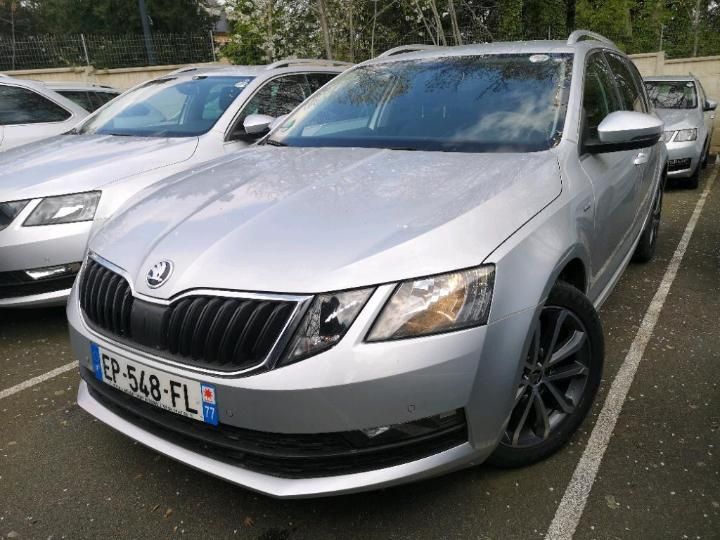 SKODA OCTAVIA 2017 tmbjg7ne6j0079687