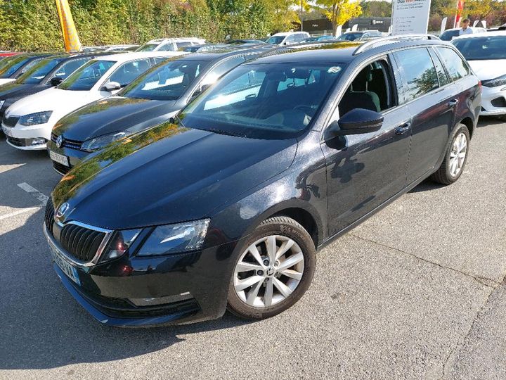 SKODA OCTAVIA 2017 tmbjg7ne6j0160933