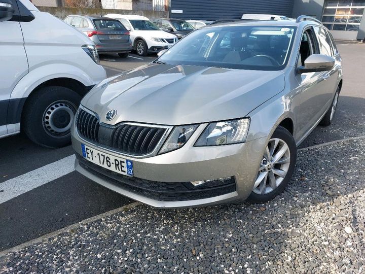 SKODA OCTAVIA 2018 tmbjg7ne6j0343748