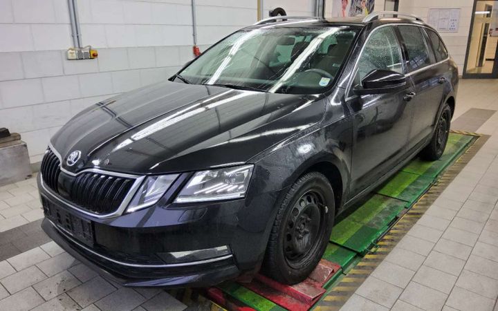 SKODA OCTAVIA 2018 tmbjg7ne6k0014968