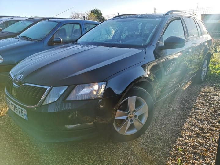 SKODA OCTAVIA 2019 tmbjg7ne6k0135970