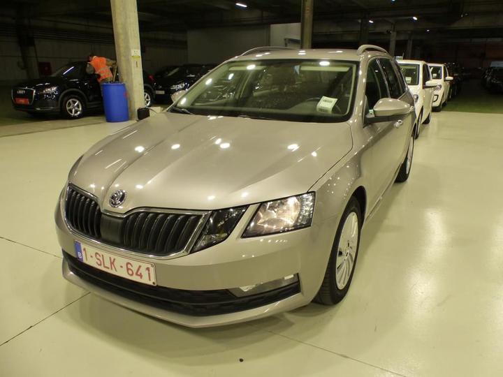 SKODA OCTAVIA 2017 tmbjg7ne7j0090326