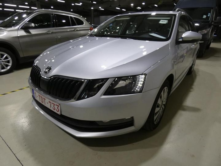 SKODA OCTAVIA 2017 tmbjg7ne7j0168930