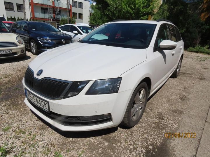 SKODA OCTAVIA 2018 tmbjg7ne7j0223084