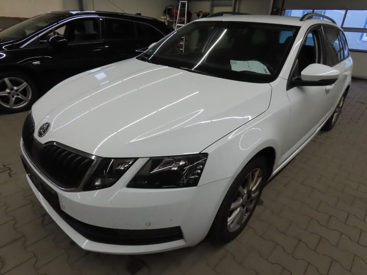 SKODA OCTAVIA 2018 tmbjg7ne7k0010413