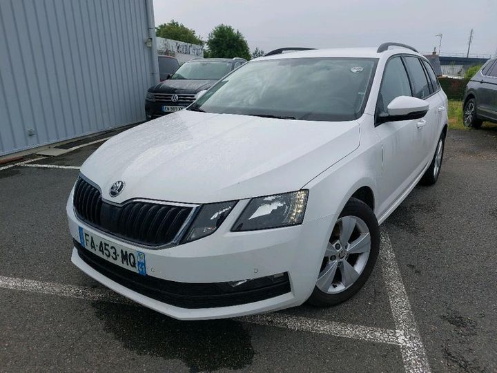 SKODA OCTAVIA 2018 tmbjg7ne7k0030242