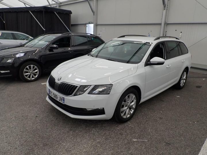 SKODA OCTAVIA 2018 tmbjg7ne7k0061121