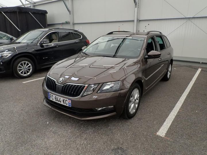 SKODA OCTAVIA 2018 tmbjg7ne7k0061376