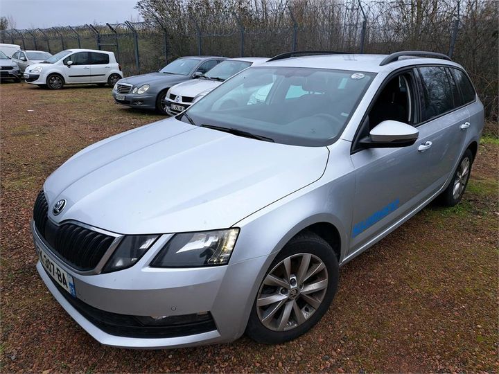 SKODA OCTAVIA 2019 tmbjg7ne7l0019954