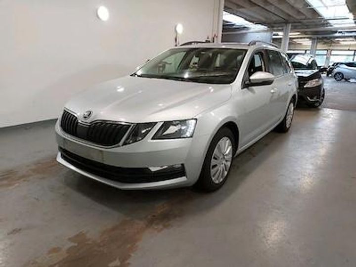 SKODA OCTAVIA 2017 tmbjg7ne8j0143146