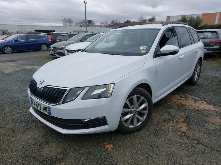 SKODA OCTAVIA 2018 tmbjg7ne8k0013773