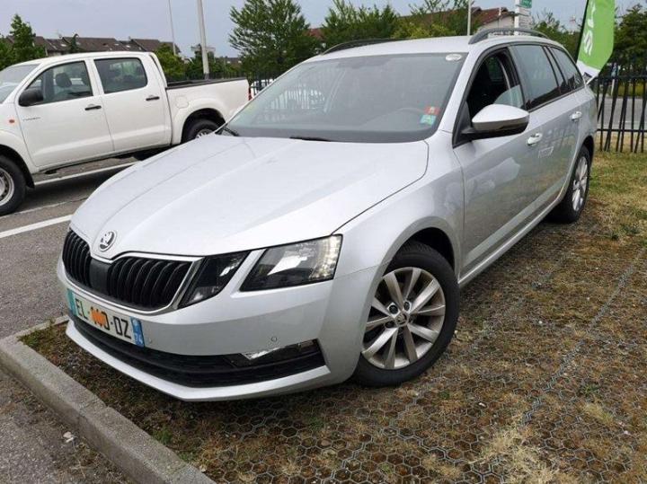 SKODA OCTAVIA 2017 tmbjg7ne9j0024408