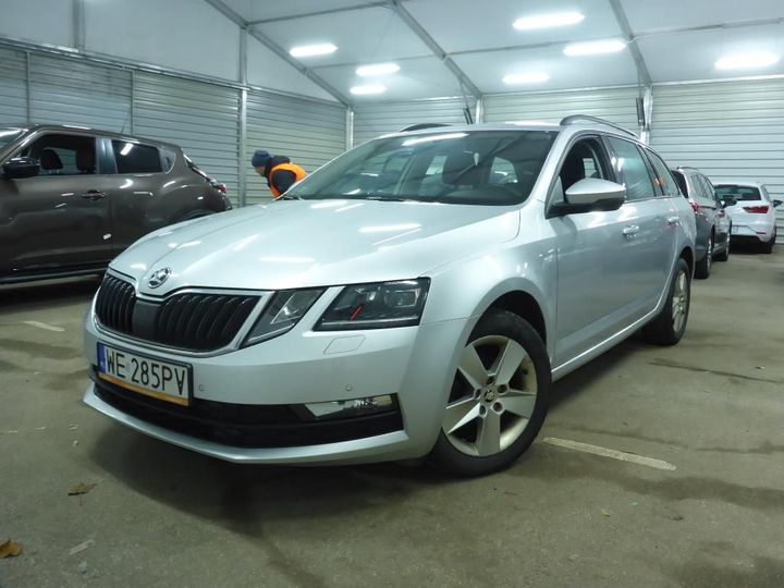 SKODA OCTAVIA 2017 tmbjg7ne9j0080610