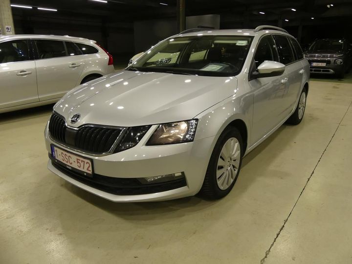 SKODA OCTAVIA 2017 tmbjg7ne9j0110916