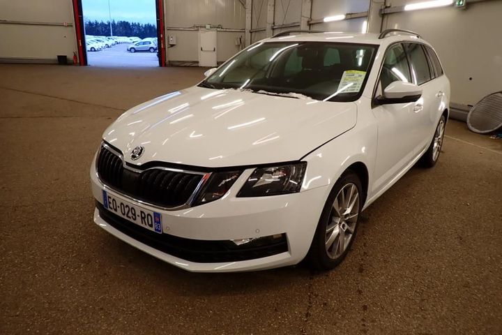 SKODA OCTAVIA 2017 tmbjg7ne9j0145441