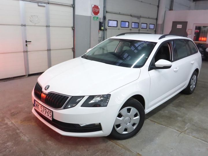 SKODA OCTAVIA 2017 tmbjg7ne9j0188838