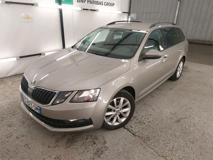 SKODA OCTAVIA 2017 tmbjg7ne9j0190136