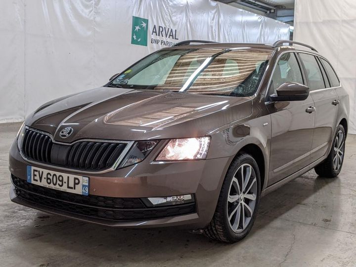 SKODA OCTAVIA 2018 tmbjg7ne9j0197183