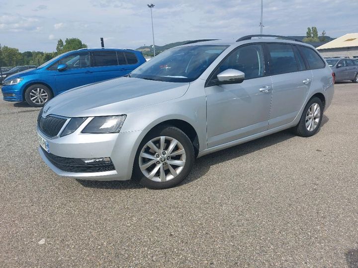 SKODA OCTAVIA 2018 tmbjg7ne9j0333540