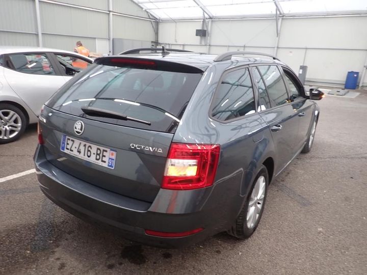 SKODA OCTAVIA 2018 tmbjg7ne9j0359586