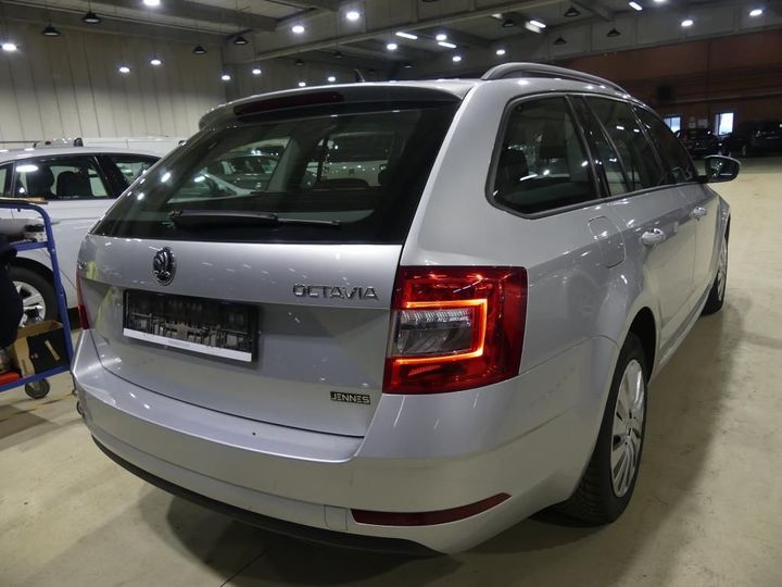 SKODA OCTAVIA 2018 tmbjg7ne9j0362603