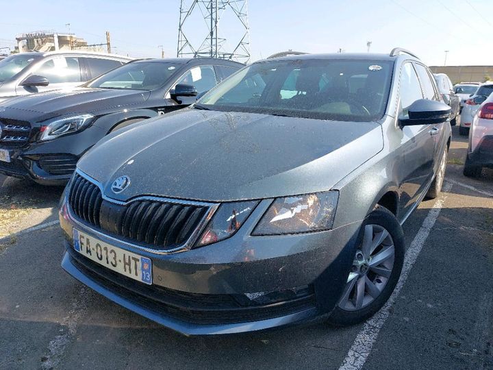 SKODA OCTAVIA 2018 tmbjg7ne9k0014723