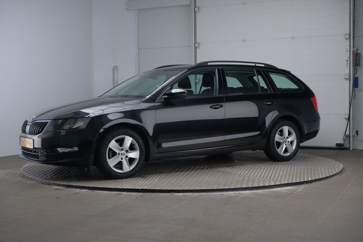 SKODA OCTAVIA 2018 tmbjg7ne9k0015421